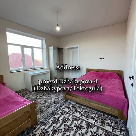 Emir Guest House In Karakol Exterior foto